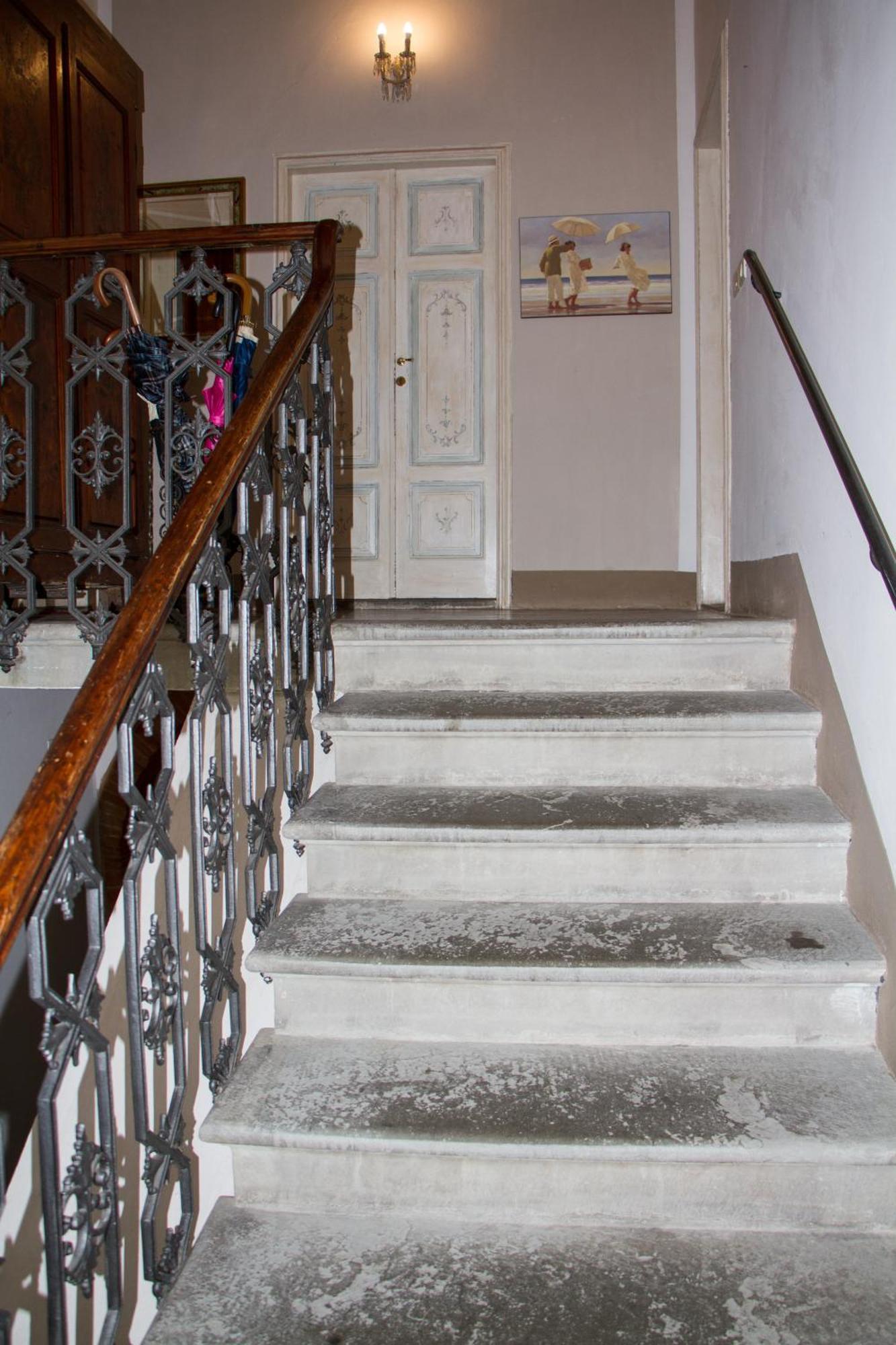 Santa Croce Charme Apartment Ареццо Екстер'єр фото