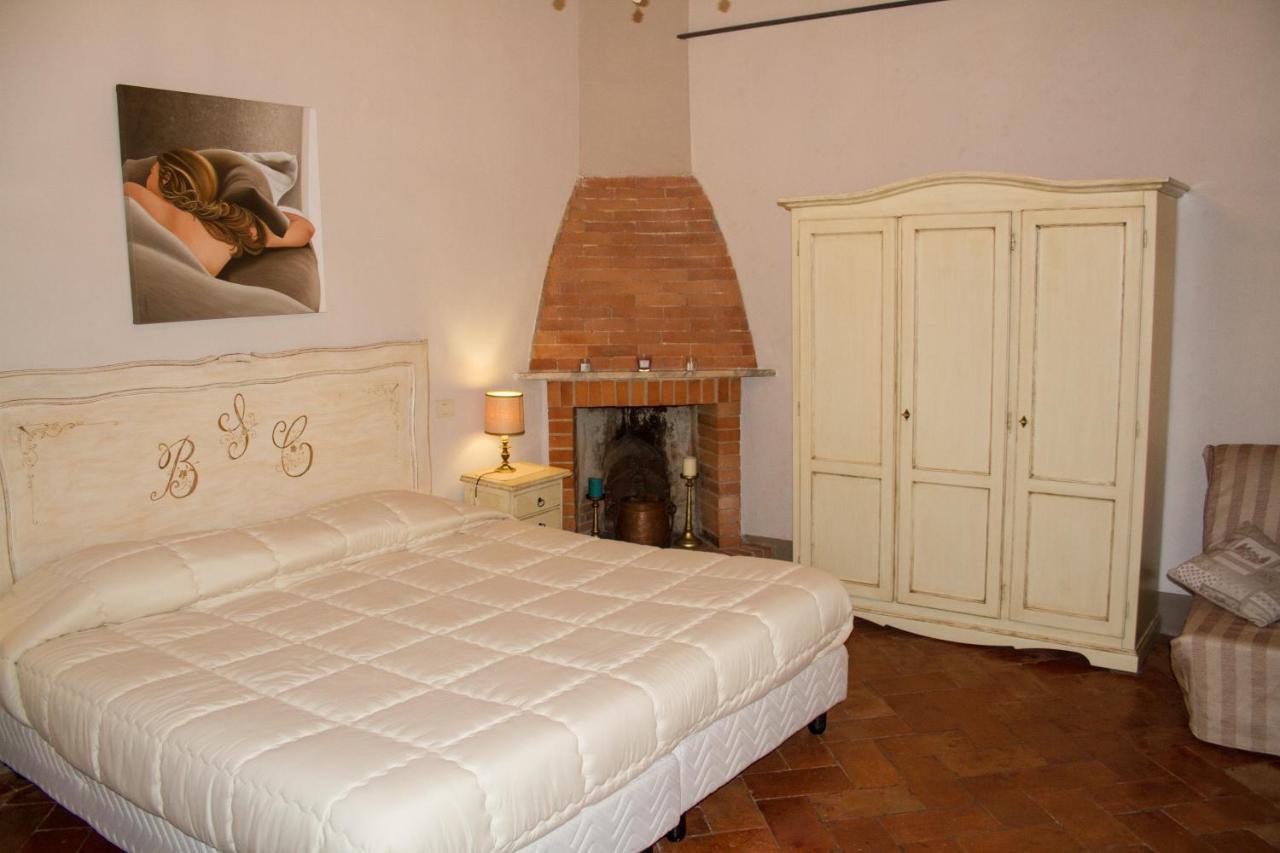 Santa Croce Charme Apartment Ареццо Екстер'єр фото